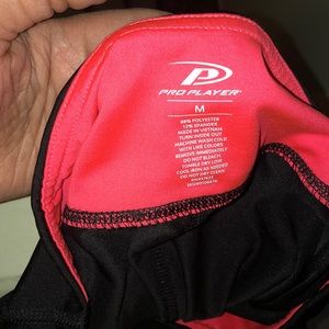 Black skinny yoga pants